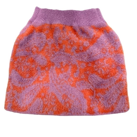 Women’s Urban Outfitters red purple print fuzzy fitted mini skirt - Picture 4 of 7